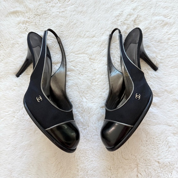 CHANEL women heel sandals size 38 EU Retail 750$ - Picture 1 of 9